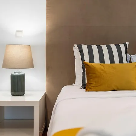 Piscina Fantastica No Centro Da Cidade! فونشال