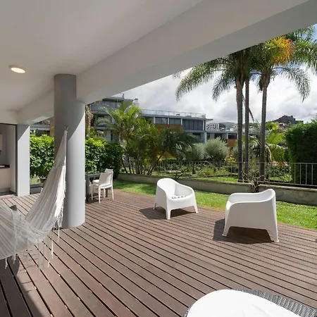 Piscina Fantastica No Centro Da Cidade! Funchal (Madeira)