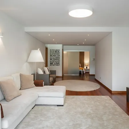 Lejlighed Piscina Fantastica No Centro Da Cidade! *